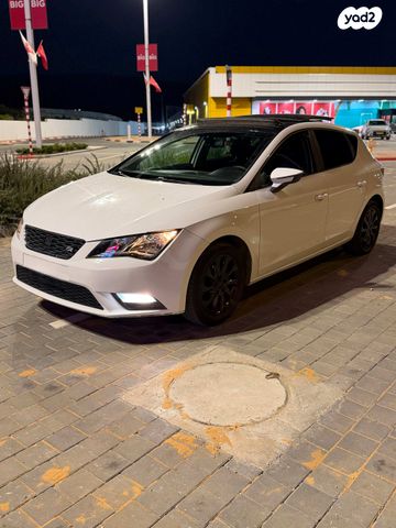 מודעת רכב סיאט לאון