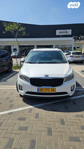 מודעת רכב קיה קרניבל