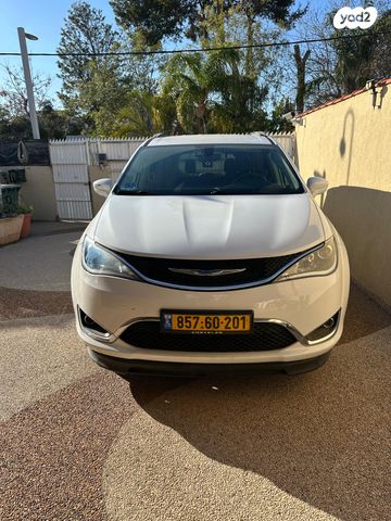 מודעת רכב קרייזלר פסיפיקה