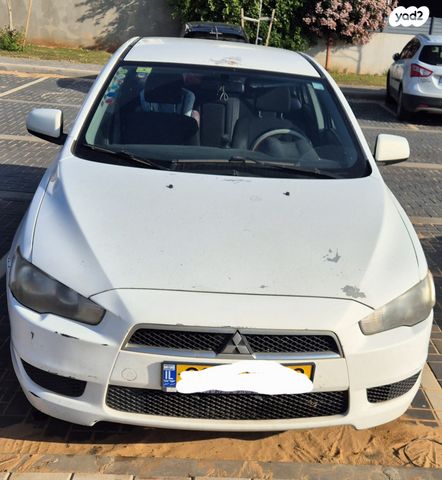 מודעת רכב מיצובישי לנסר