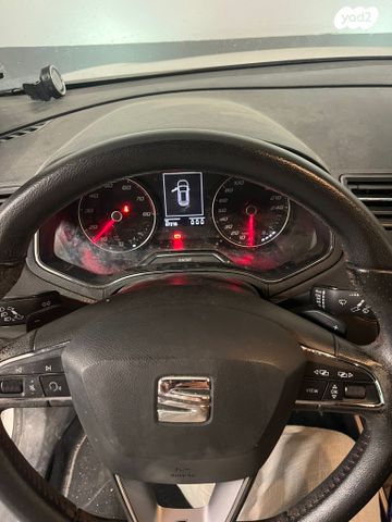 מודעת רכב סיאט ארונה