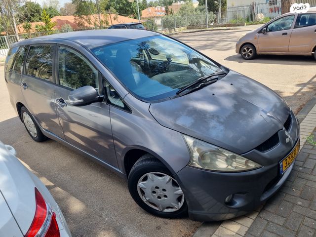 מודעת רכב מיצובישי גרנדיס