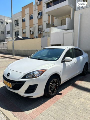 מודעת רכב מאזדה 3