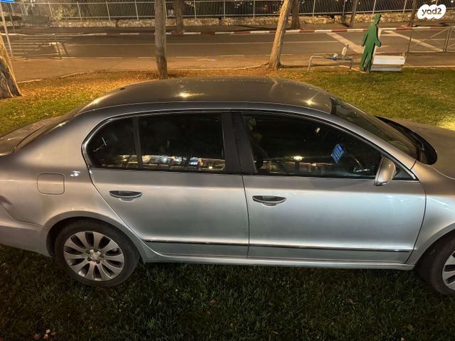 מודעת רכב סקודה סופרב