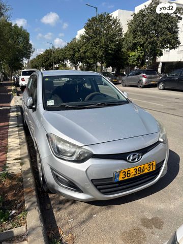 מודעת רכב יונדאי i20