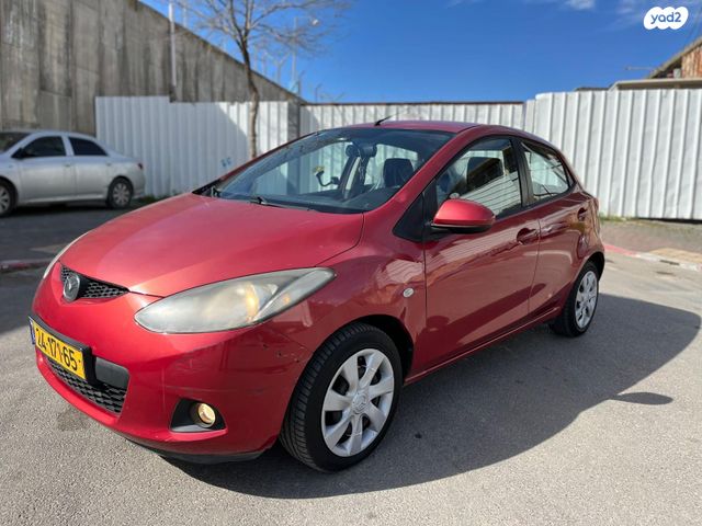 מודעת רכב מאזדה 2