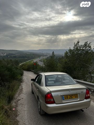 מודעת רכב מאזדה 323