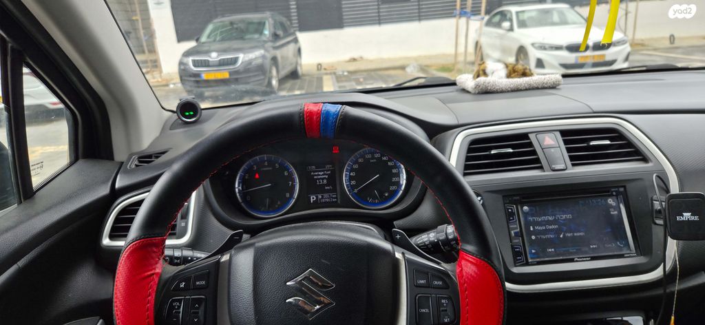 מודעת רכב סוזוקי קרוסאובר