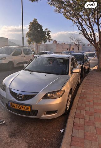 מודעת רכב מאזדה 3