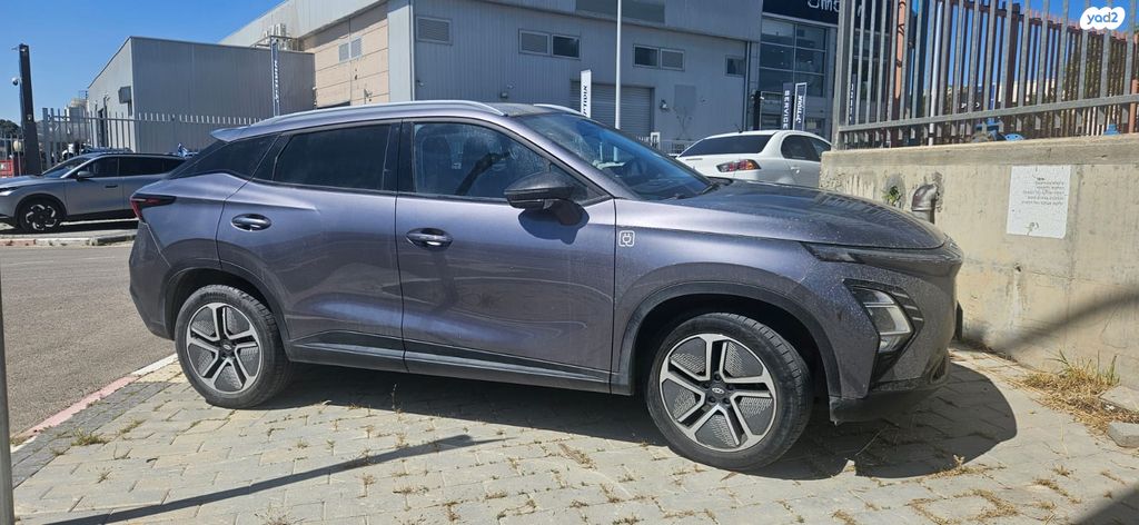 מודעת רכב צ׳רי FX