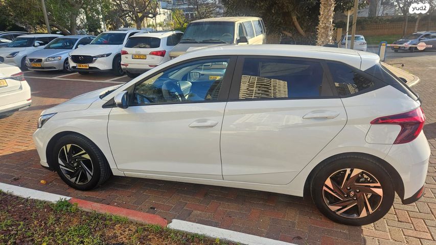 מודעת רכב יונדאי i20