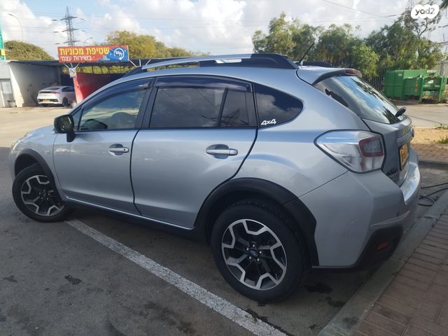 מודעת רכב סובארו XV