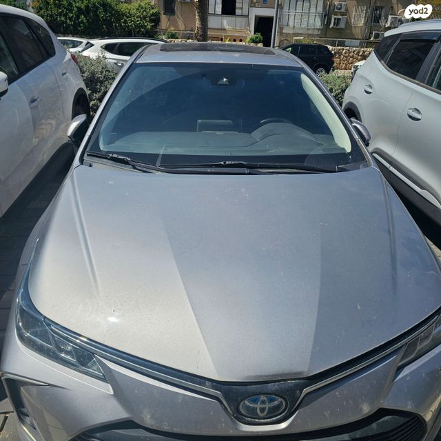 מודעת רכב טויוטה קורולה
