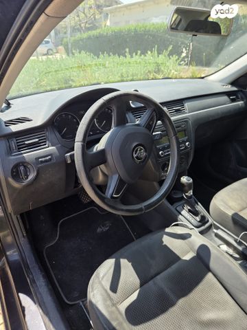 מודעת רכב סקודה ראפיד