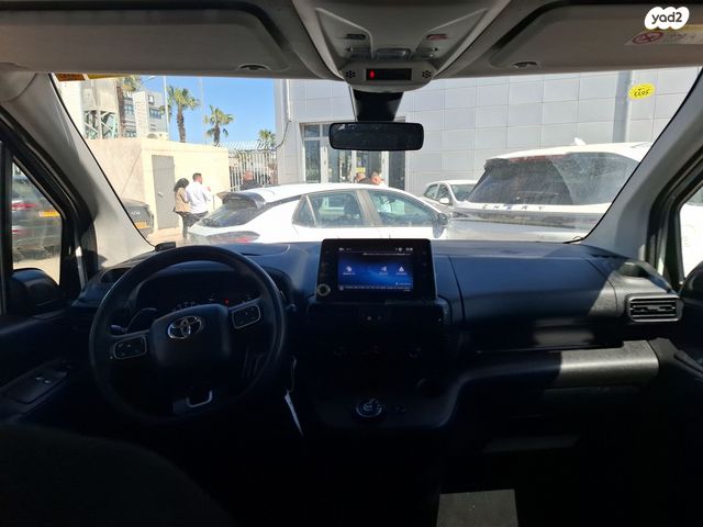 מודעת רכב טויוטה פרואייס סיטי 1