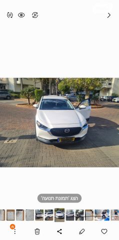 מודעת רכב מאזדה CX-30
