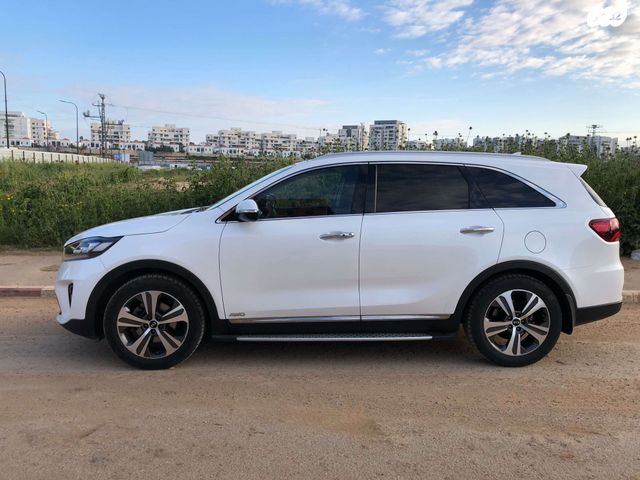 מודעת רכב קיה סורנטו