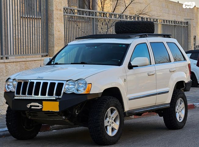 מודעת רכב ג'יפ גרנד צ'ירוקי