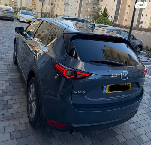 מודעת רכב מאזדה CX-5