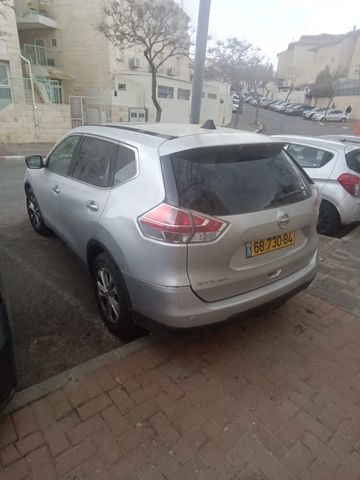 מודעת רכב ניסאן אקס טרייל