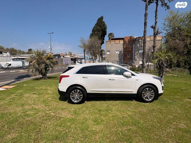 מודעת רכב קאדילק XT5