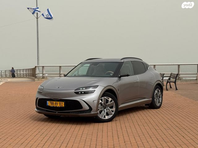 מודעת רכב ג'נסיס GV60