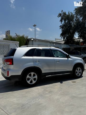 מודעת רכב קיה סורנטו 1