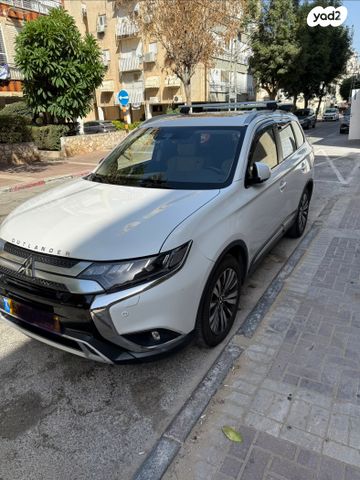 מודעת רכב מיצובישי אאוטלנדר