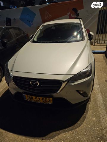 מודעת רכב מאזדה CX-3