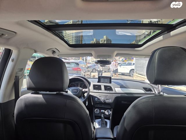מודעת רכב אאודי Q3 2
