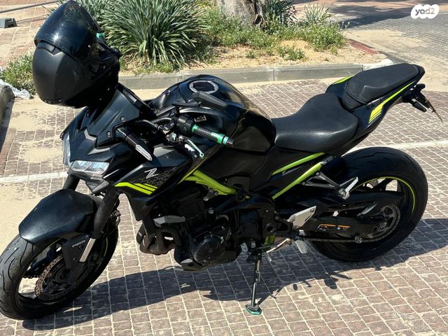מודעת רכב קאוואסאקי Z900