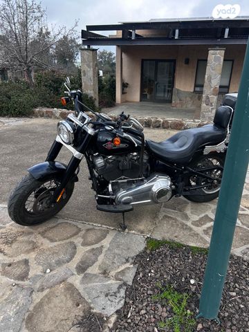 מודעת רכב הרלי דיווידסון סופטייל סלים