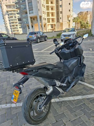 מודעת רכב הונדה פורזה 750