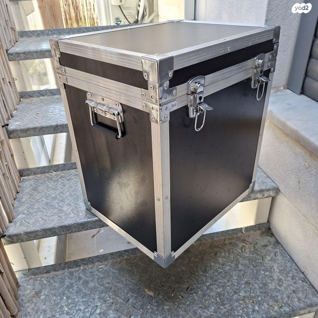 feedItemObj.data.row_1