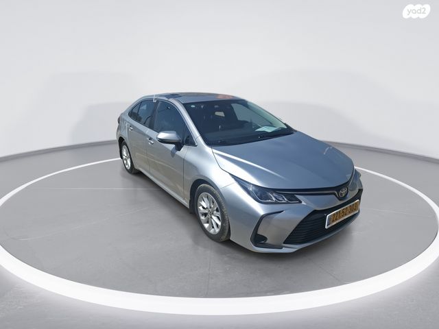 מודעת רכב טויוטה קורולה 2