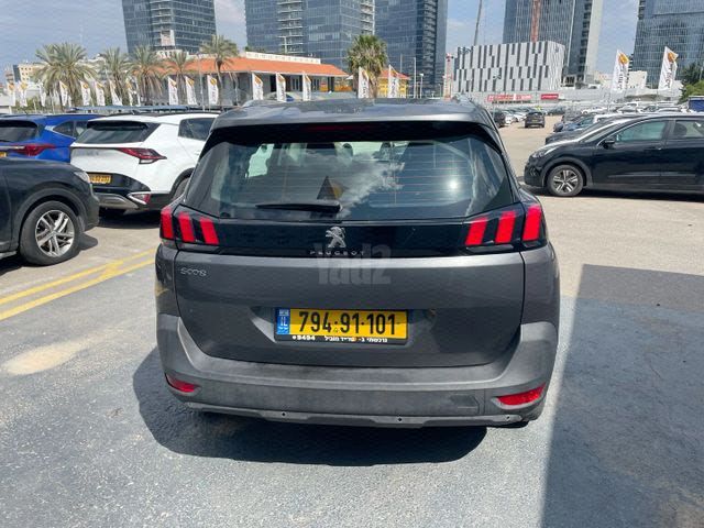 מודעת רכב פיג'ו 5008 2