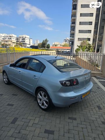 מודעת רכב מאזדה 3