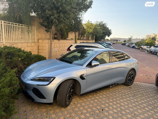 מודעת רכב בי.ווי.די סיל