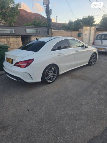 מודעת רכב מרצדס-בנץ CLA