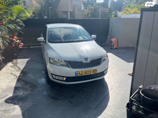 מודעת רכב סקודה ראפיד