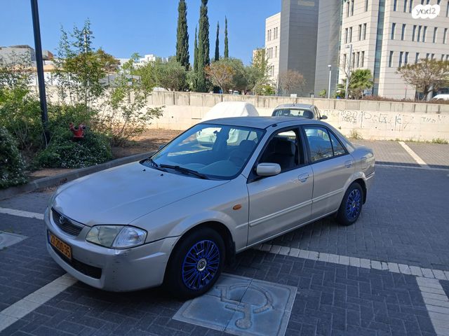 מודעת רכב מאזדה 323