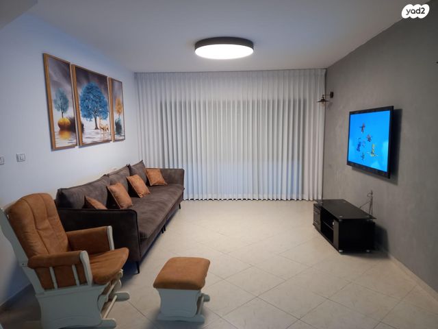 משה פריבס 24