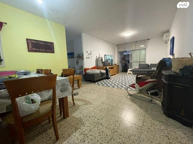 א.ד. גורדון 8