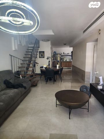 ארלוזורוב 31