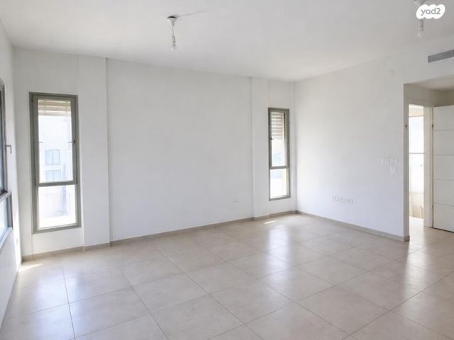 שביל החבצלת 10