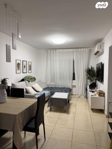 שלמה בן יוסף 303