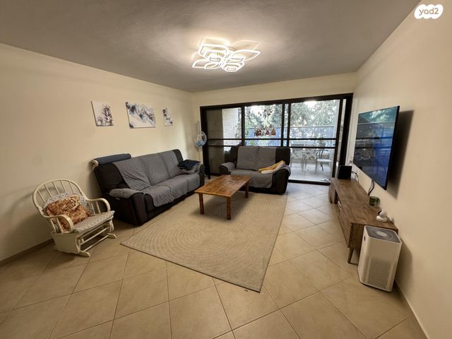 שדרות בן גוריון 2