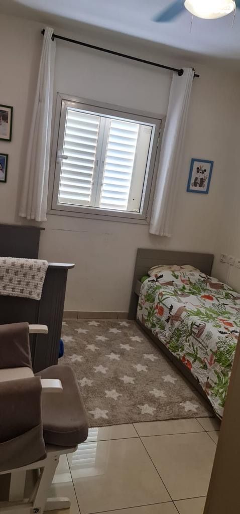 אוסקר שינדלר 8