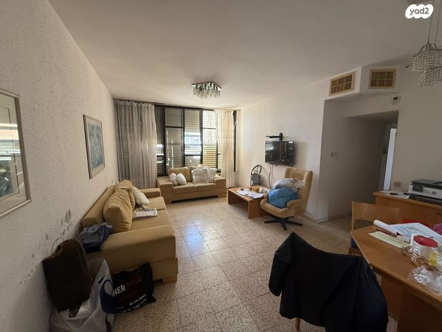 חיים משה שפירא 15