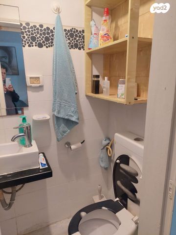 יוסף שפרינצק 60